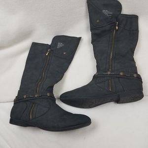 chelsea Moreland Boots Size 10M